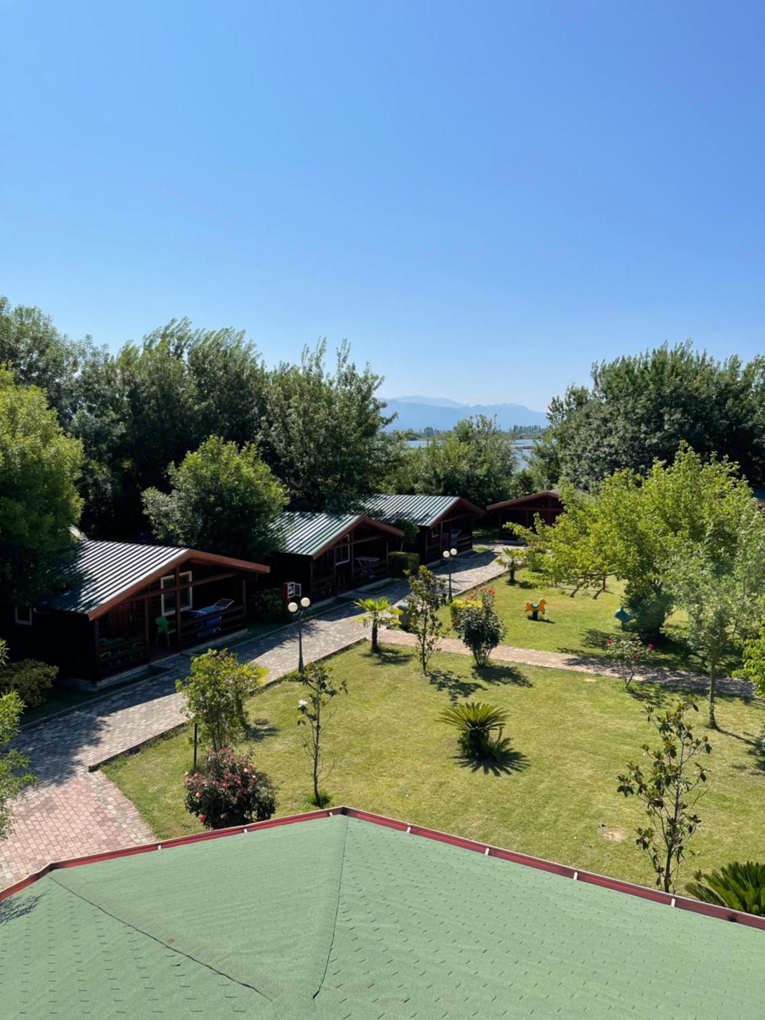 Kompleksi Turistik Leonardo Shëngjin Exteriér fotografie