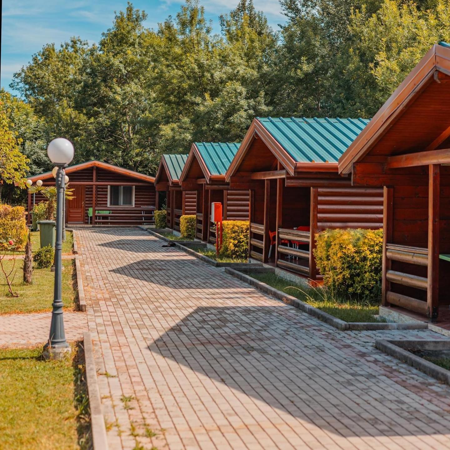 Kompleksi Turistik Leonardo Shëngjin Exteriér fotografie