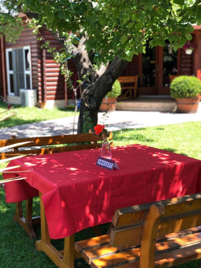 Kompleksi Turistik Leonardo Shëngjin Exteriér fotografie
